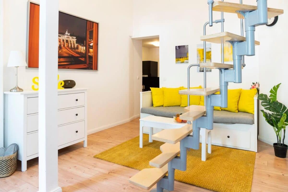 Spacious Loft Style Studio In Berlin Wilmersdorf Екстер'єр фото